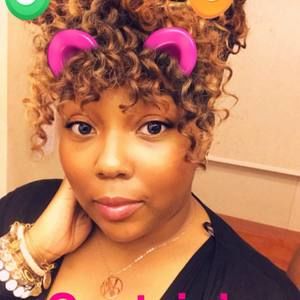 Meet your Posher, Danielle